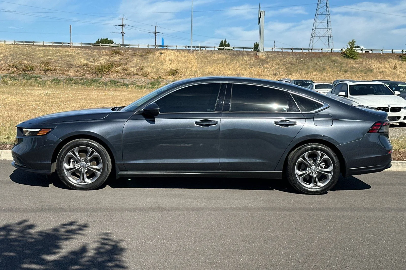 Used 2024  Honda EX image 6
