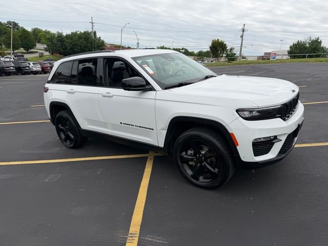 Certified Used 2023 White Jeep Limited image 5