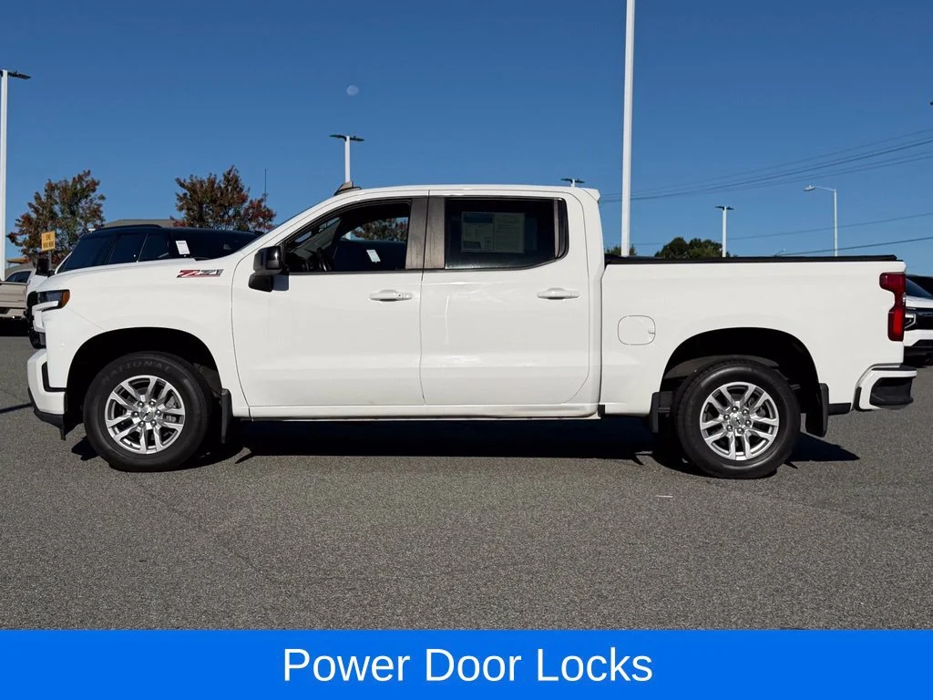 Used 2020 SUMMIT WHITE Chevrolet RST image 38