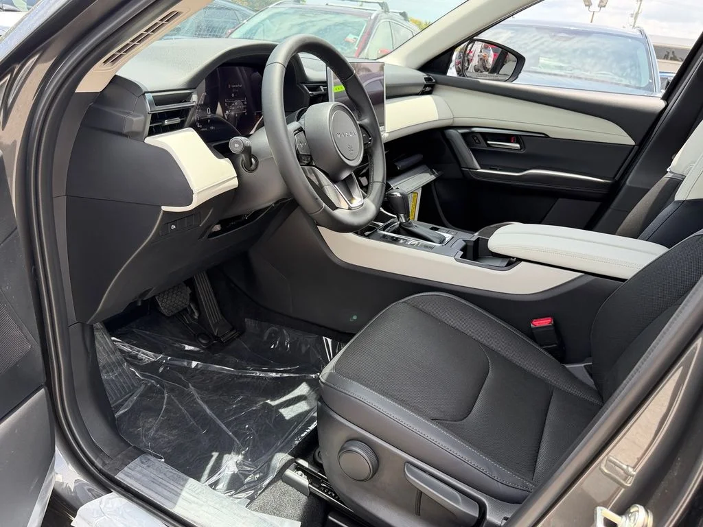 New 2026 Gray Mazda 2.5 S Select image 6