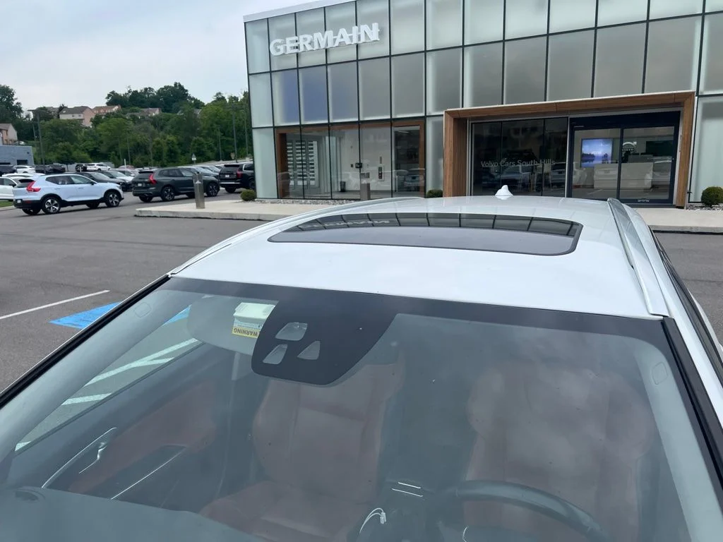 Used 2015 Crystal White Pearl Volvo T5 Platinum image 7