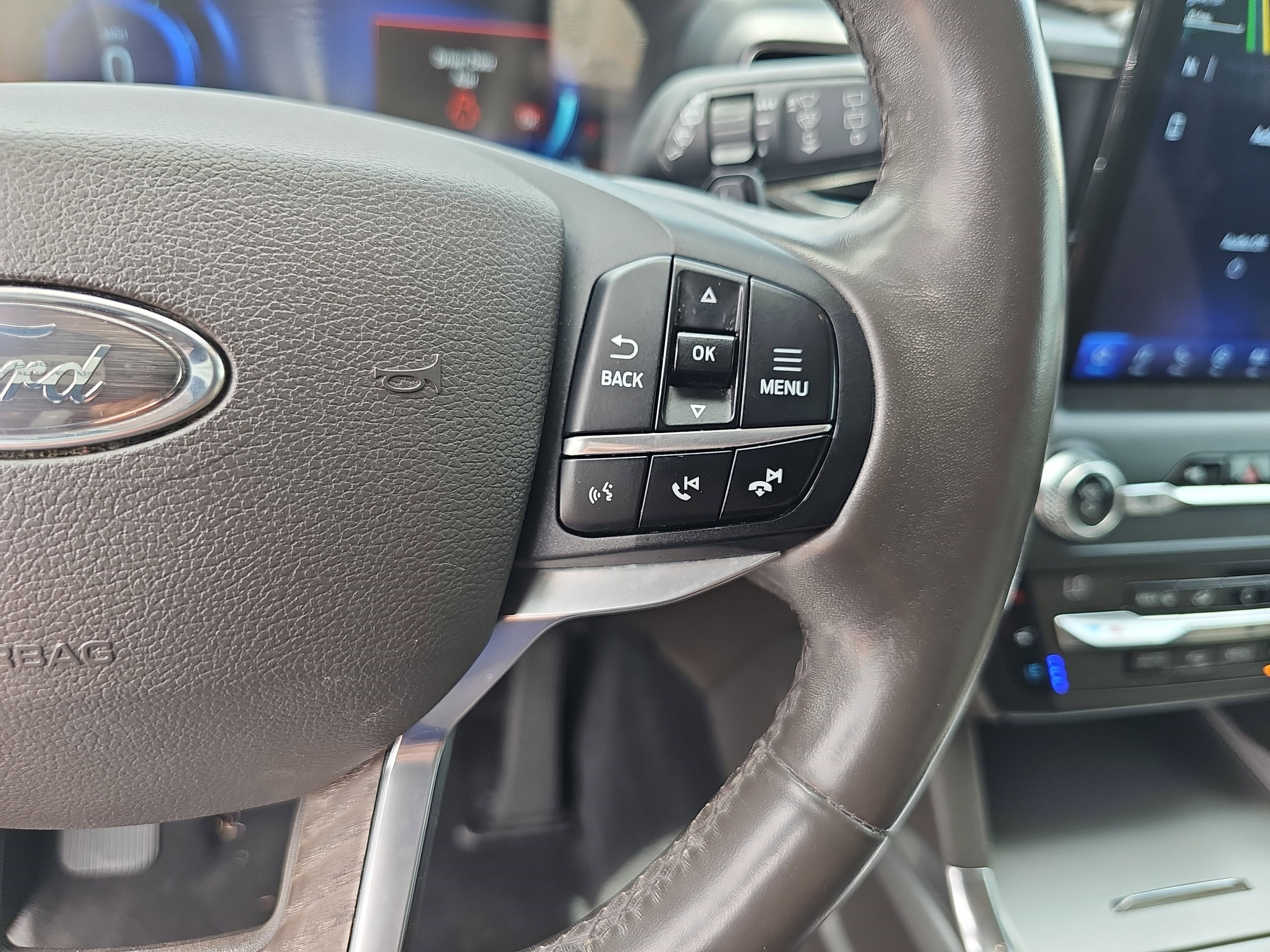 Used 2020 White Ford Platinum image 19