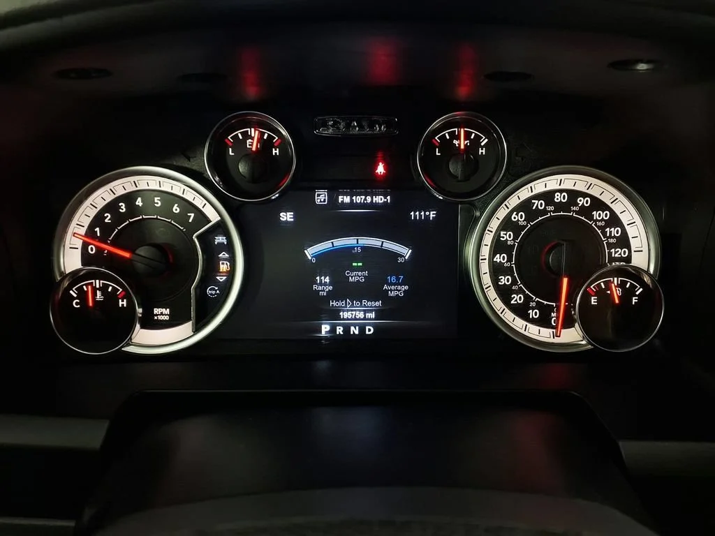 Used 2019 Bright White Cl Ram Lone Star image 16