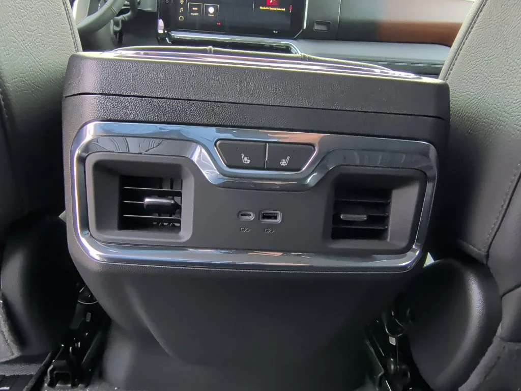 2026 GMC Sierra 2500HD Denali - Photo 41