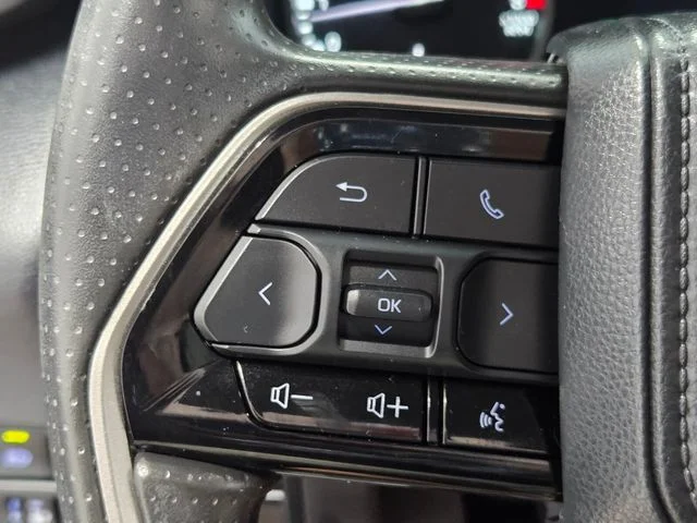 Used 2024 White Toyota SR5 image 25
