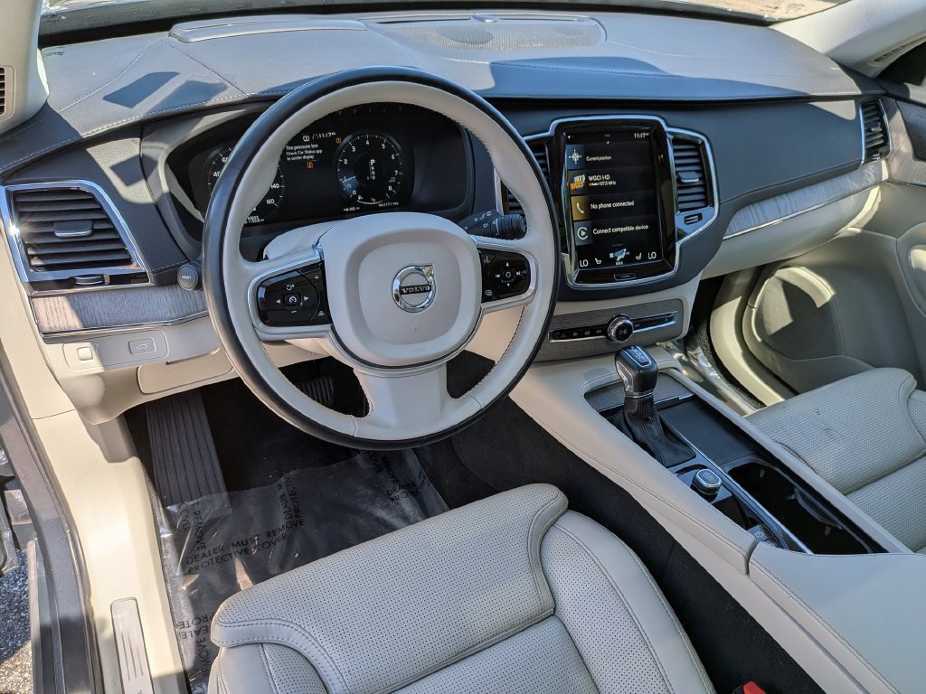Used 2022 Gray Volvo T6 Inscription image 17