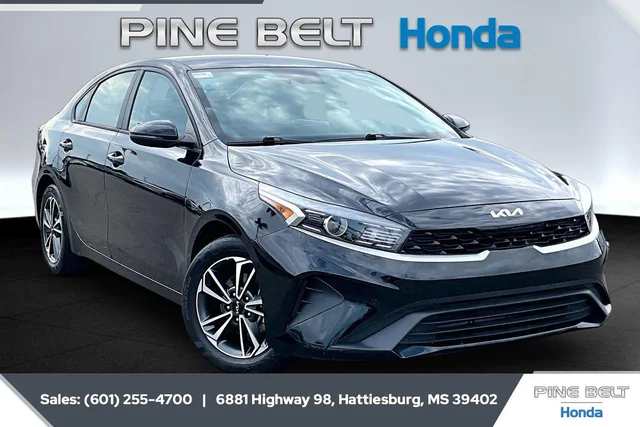2023 Kia Forte LXS