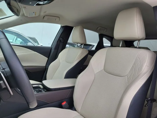 Used 2024 Silver Lexus 350 image 20