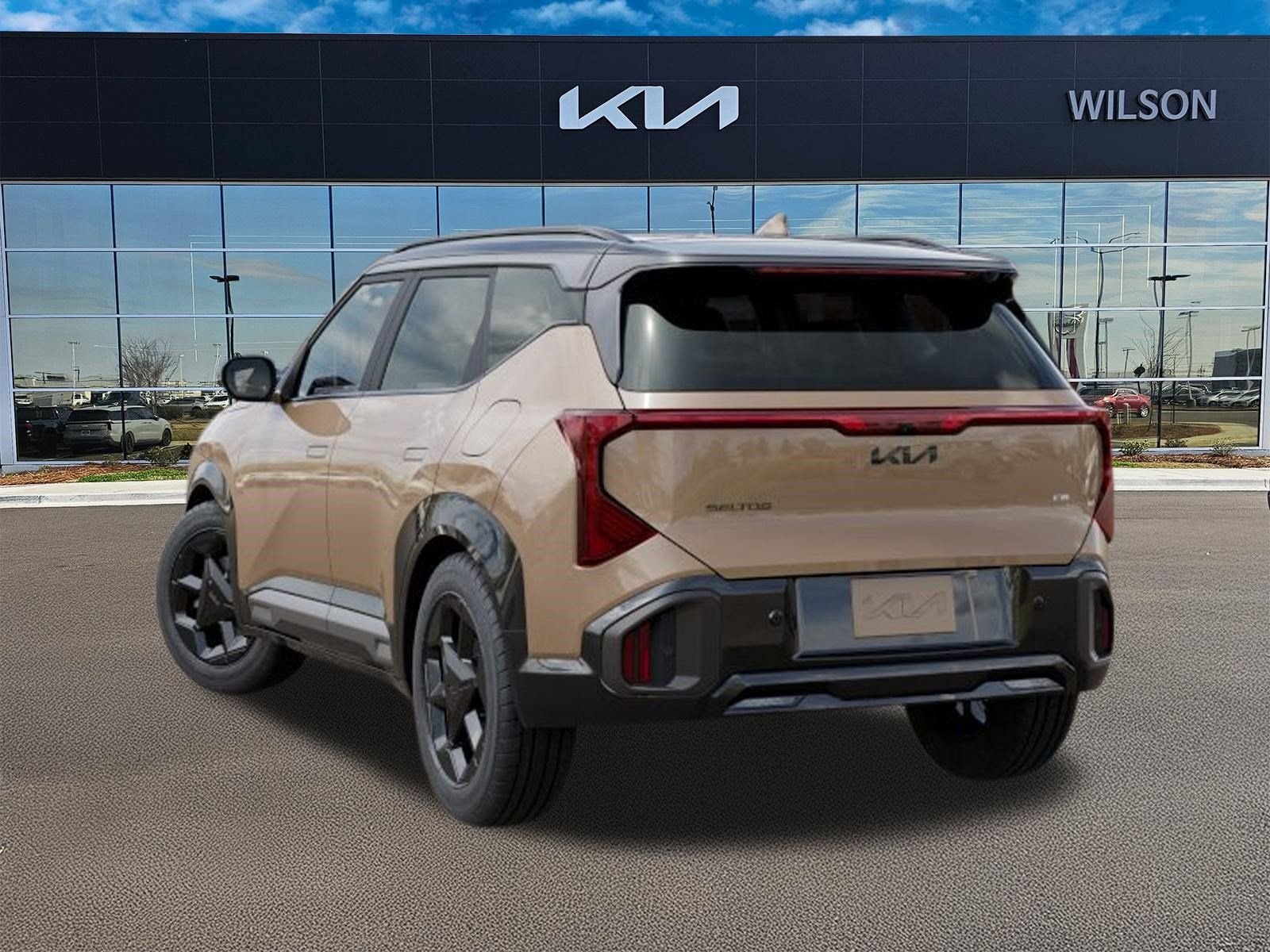 New 2027 Brown Kia X-Line S image 4