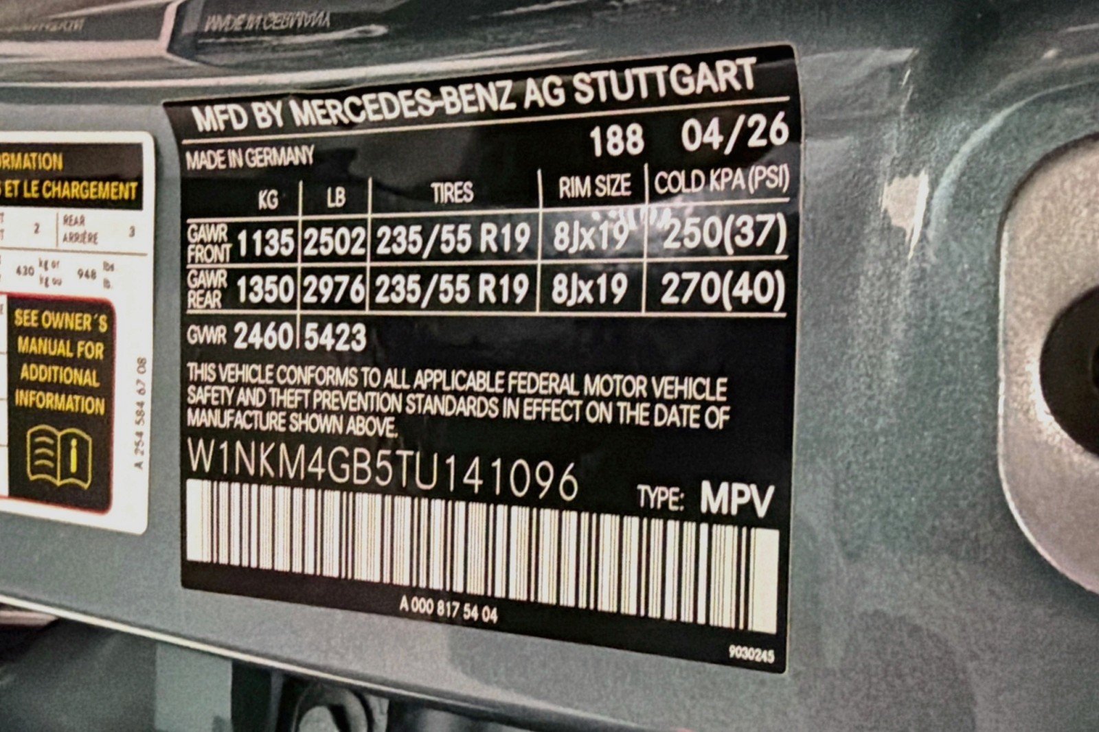 New 2026 Verde Silver Metallic Mercedes-Benz GLC 300 SUV image 23