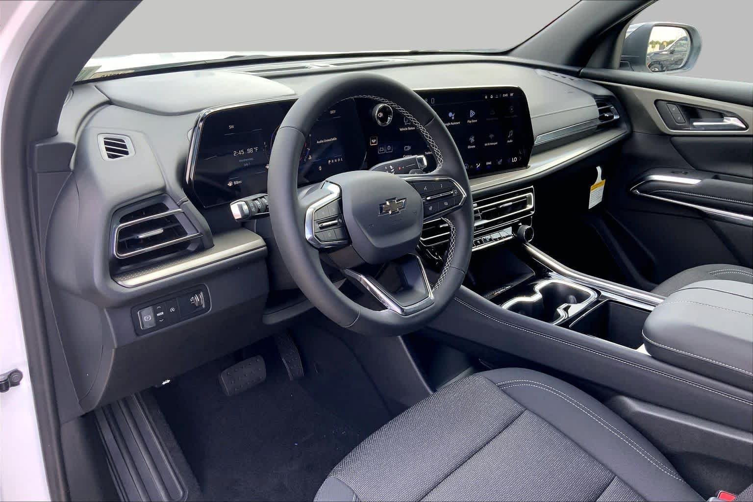 2026 Chevrolet Traverse LT - Photo 9