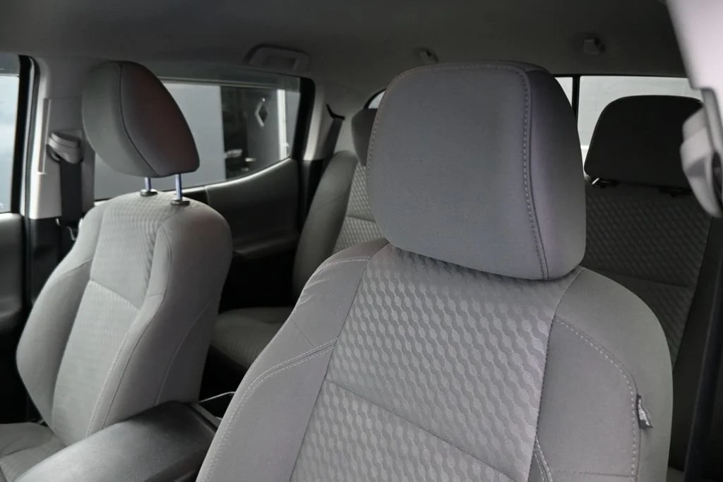 Used 2022 White Toyota SR5 image 14