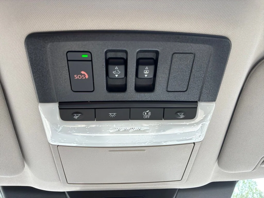 New 2026 Everest White Pearl TriCoat Nissan SL image 21