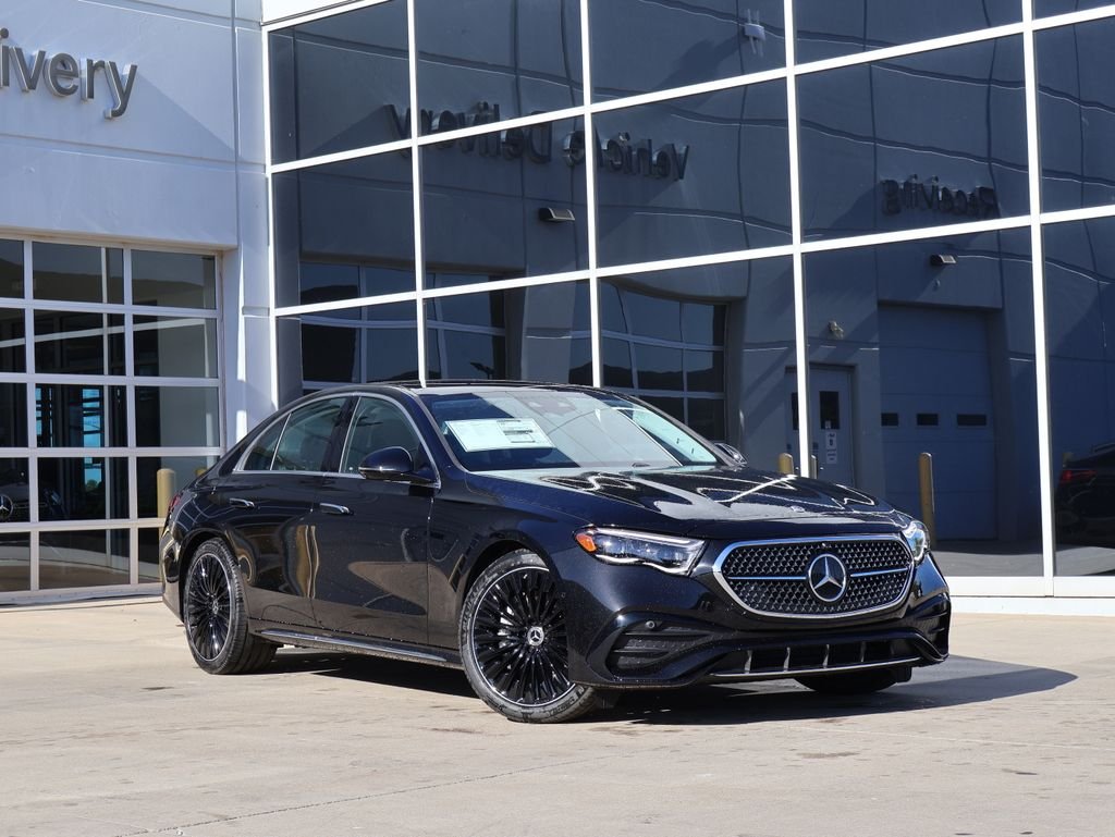 2026 Mercedes-Benz E-Class E450 4MATIC's photo