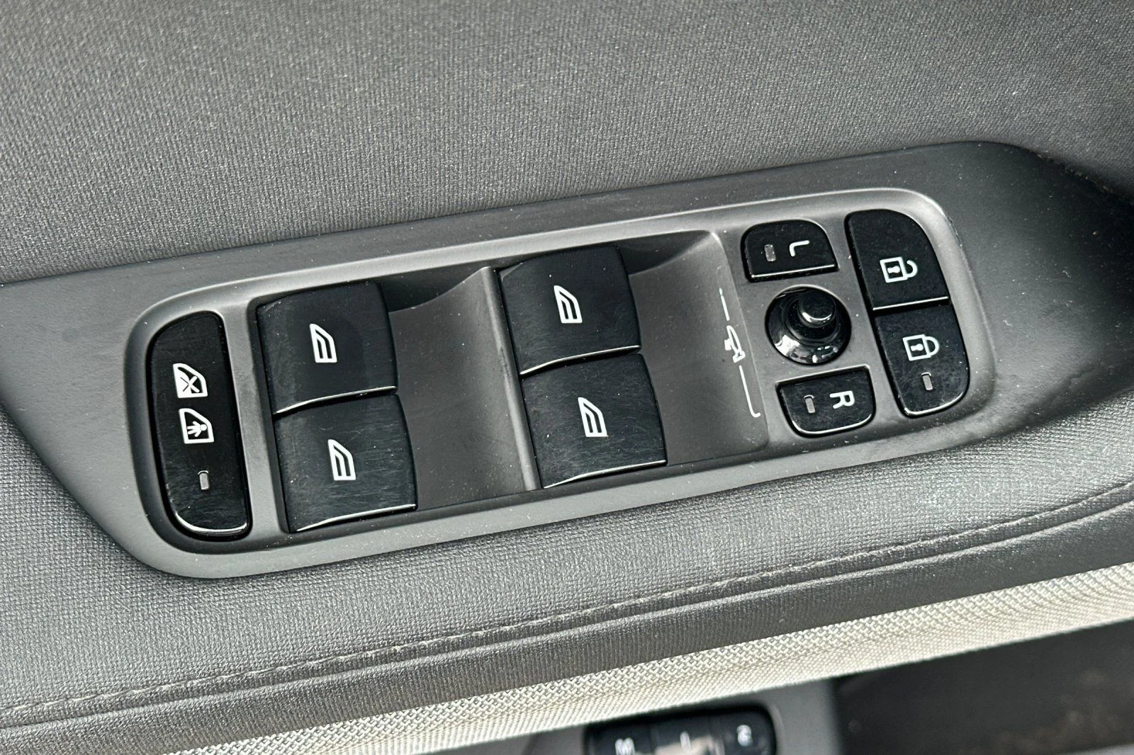 Used 2023 Midnight Polestar Long Range Dual Motor Performance Plus image 15