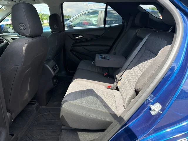 Used 2022 BLUE GLOW METALLIC Chevrolet LT image 28