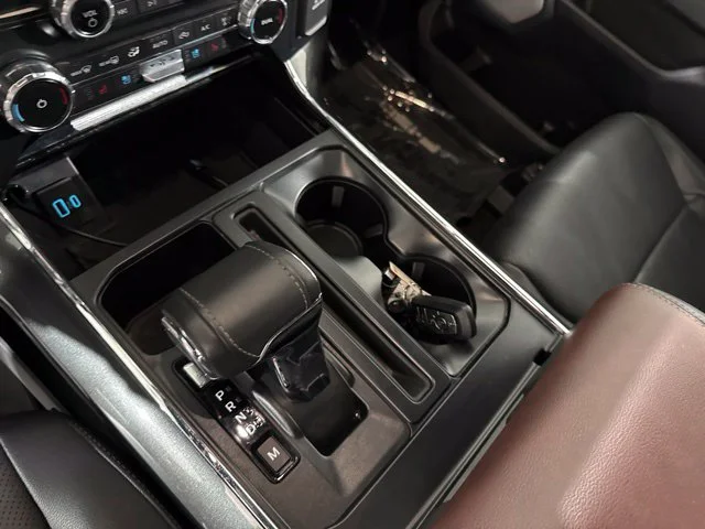 Used 2022 White Ford Lariat image 18