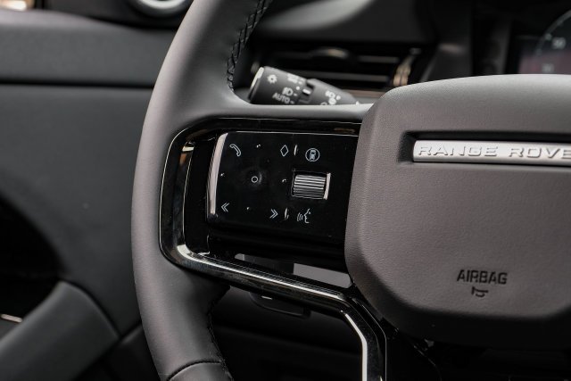 New 2026  Land Rover S image 23