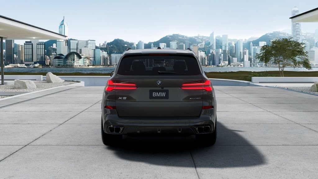 New 2026 Dravit Grey Metallic BMW xDrive40i image 5