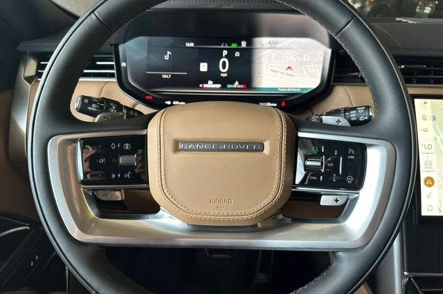 New 2026 Fuji White Land Rover SE image 22