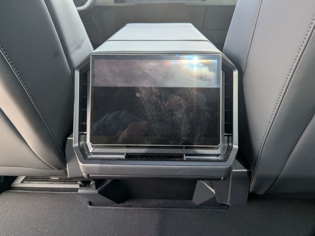 Used 2025 Silver Tesla Base image 26