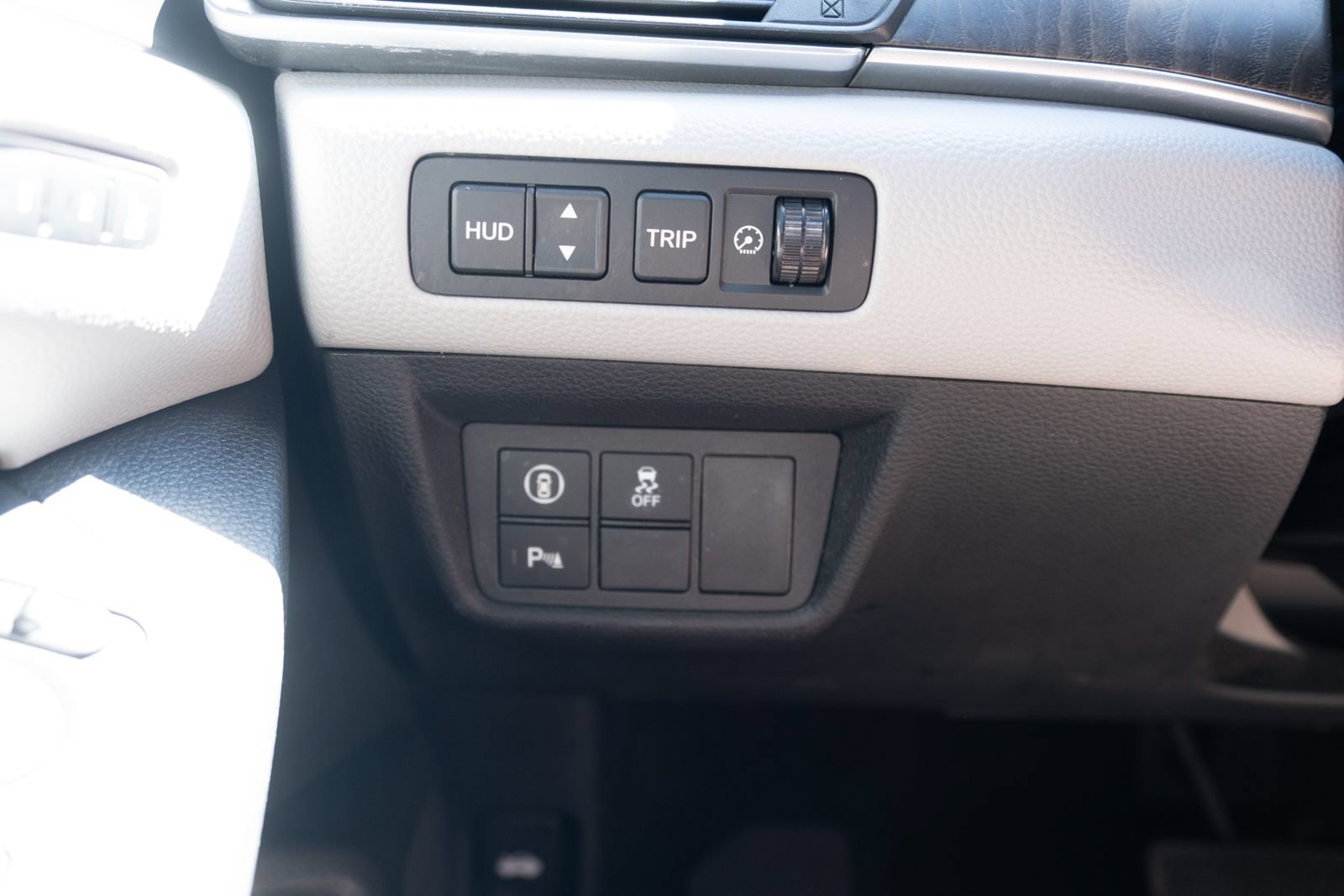 Used 2018  Honda Touring 1.5T image 10