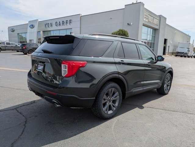 Used 2022 Forged Green Metallic Ford XLT image 37