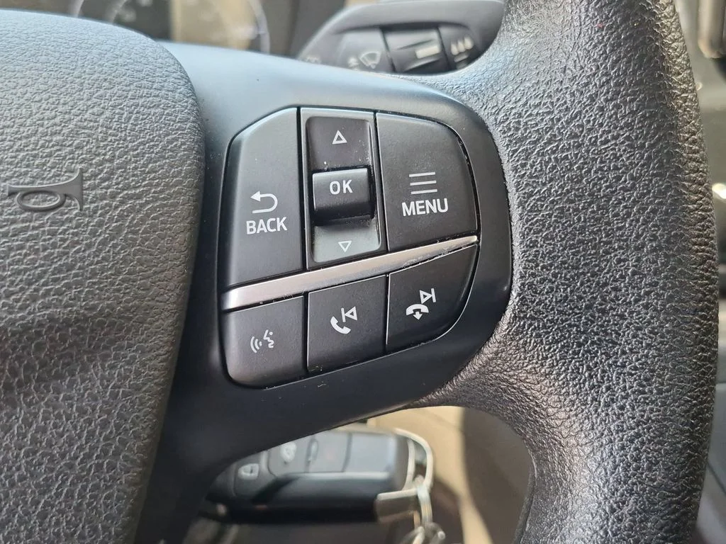 Used 2023 White Ford XLT image 18
