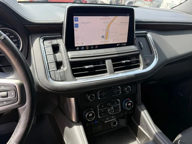 Used 2021 Shadow Gray Metallic Chevrolet Premier image 17