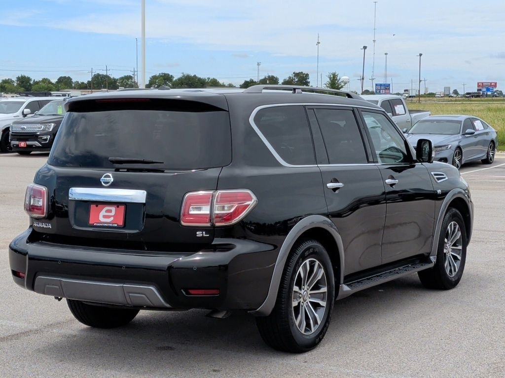 Used 2019 Super Black Nissan SL image 8