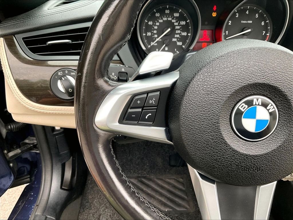 Used 2011 Blue BMW sDrive35i image 20