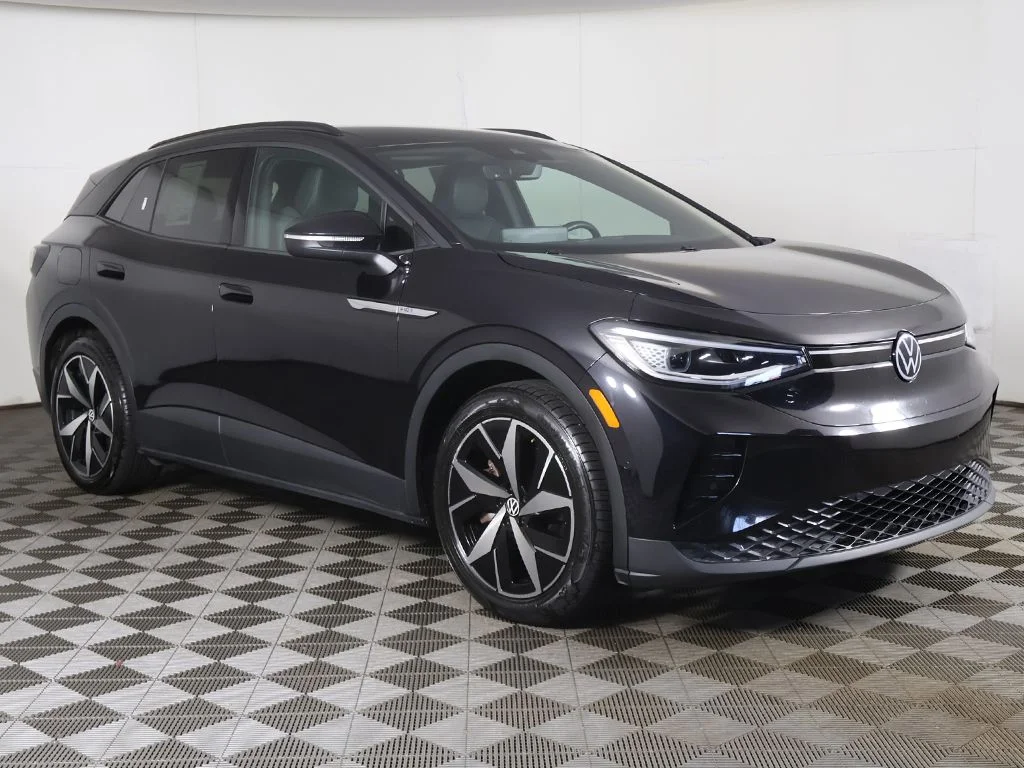 Used 2023 Volkswagen ID.4 PRO S with VIN 1V2VMPE85PC030040 for sale in Bedford, OH
