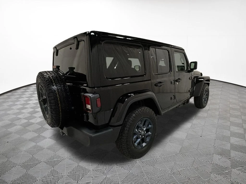 New 2026 Black Clear-Coat Exterior Paint Jeep 85th Anniversary Edition image 9
