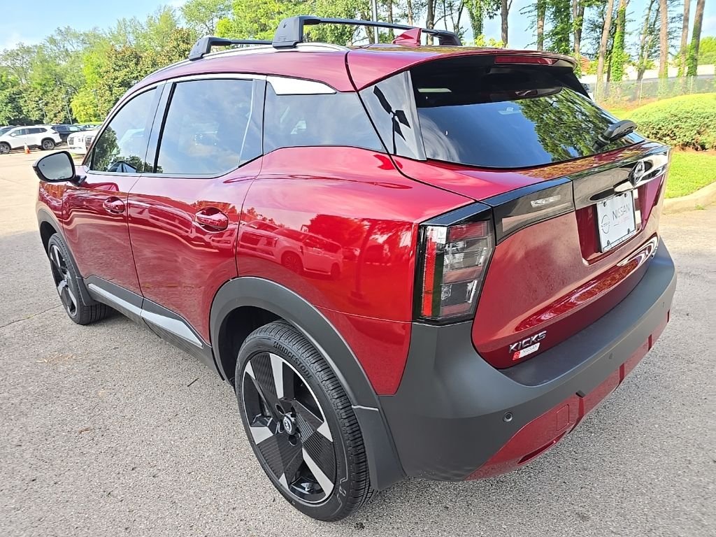 Certified Used 2025 Red Nissan SR image 6
