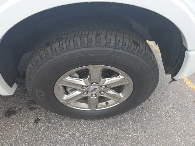 Used 2020 White Ford XLT image 39
