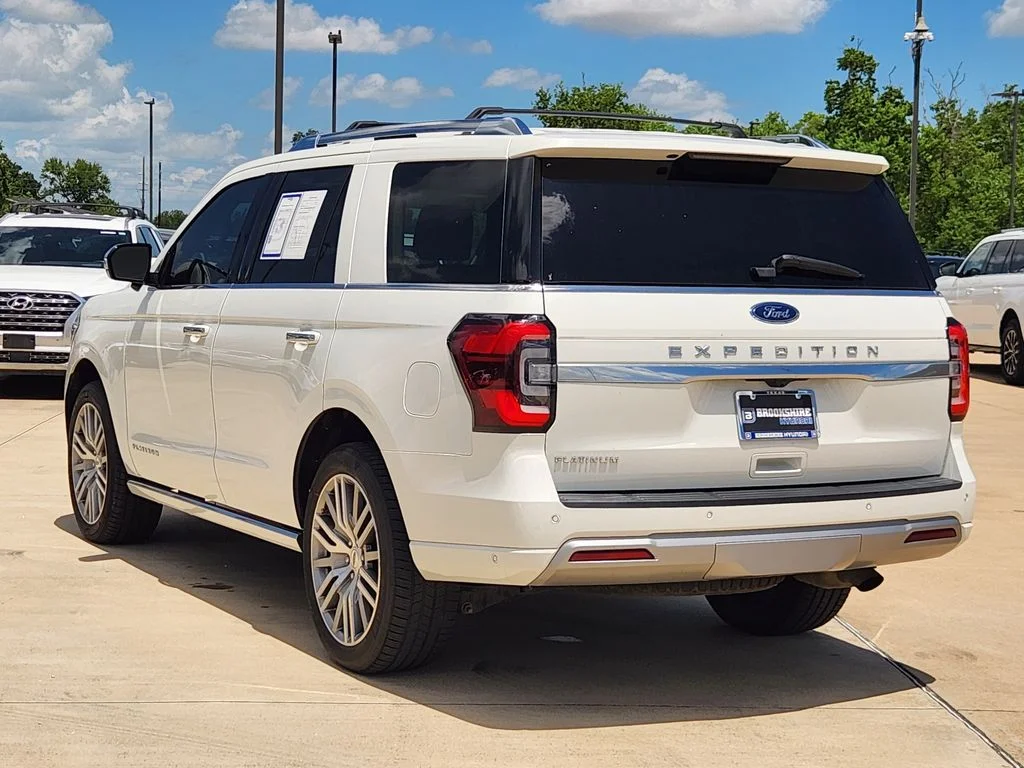 Used 2022 Star White Metallic Tri-Coat Ford Platinum image 7