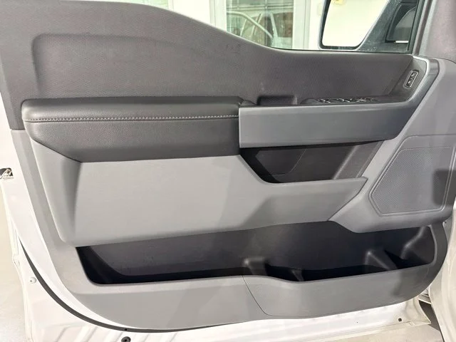 Used 2023 White Ford XLT image 15