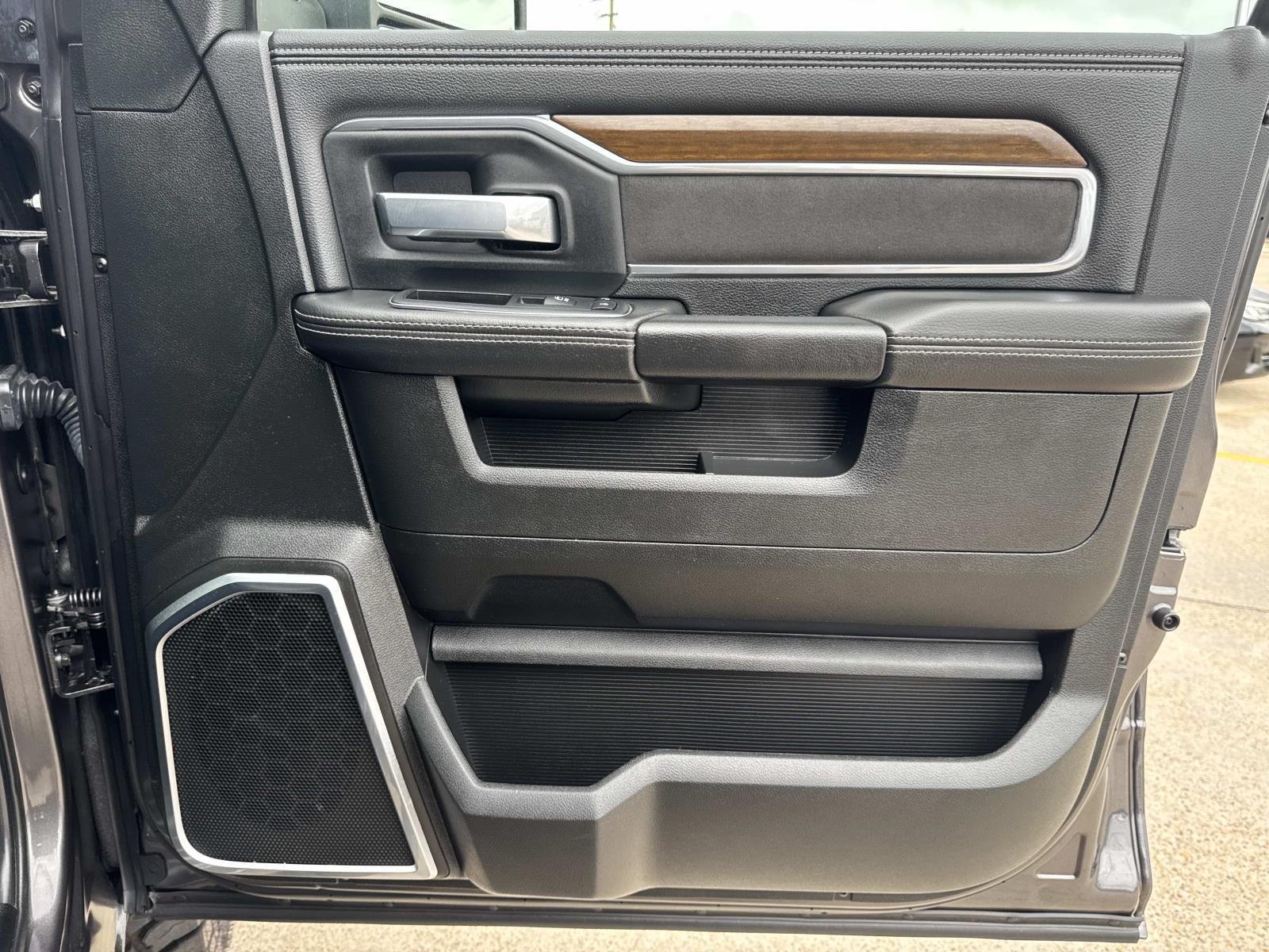 Used 2024 Granite Crystal Metallic Clearcoat Ram Laramie image 13