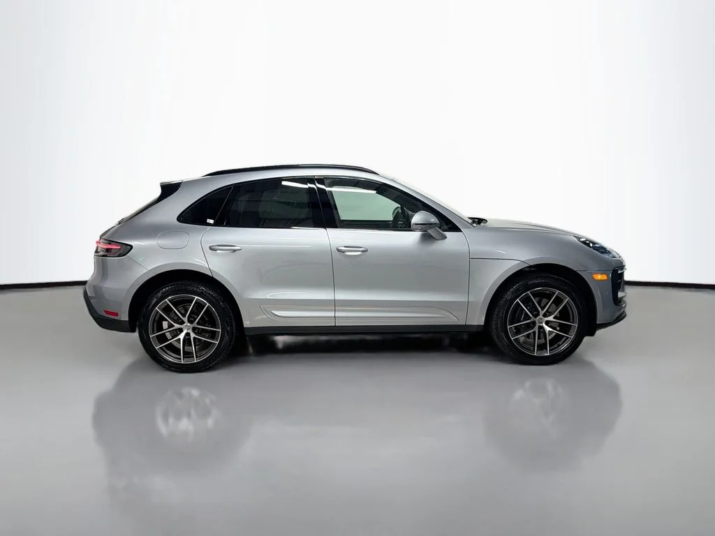 Certified Used 2025 Dolomite Silver Metallic Porsche  image 8