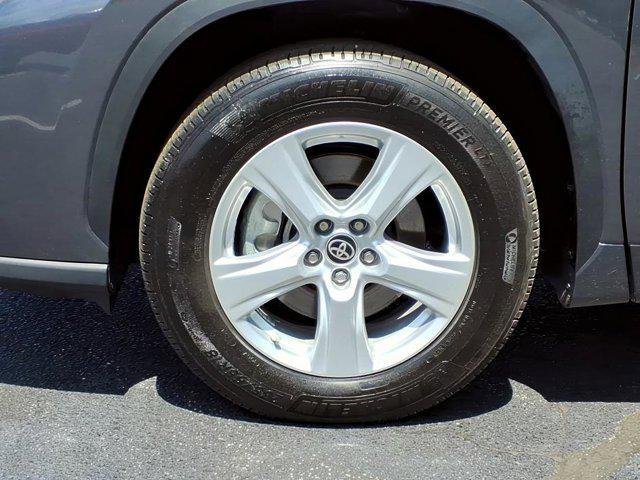 Certified Used 2025 Gray Toyota  image 9