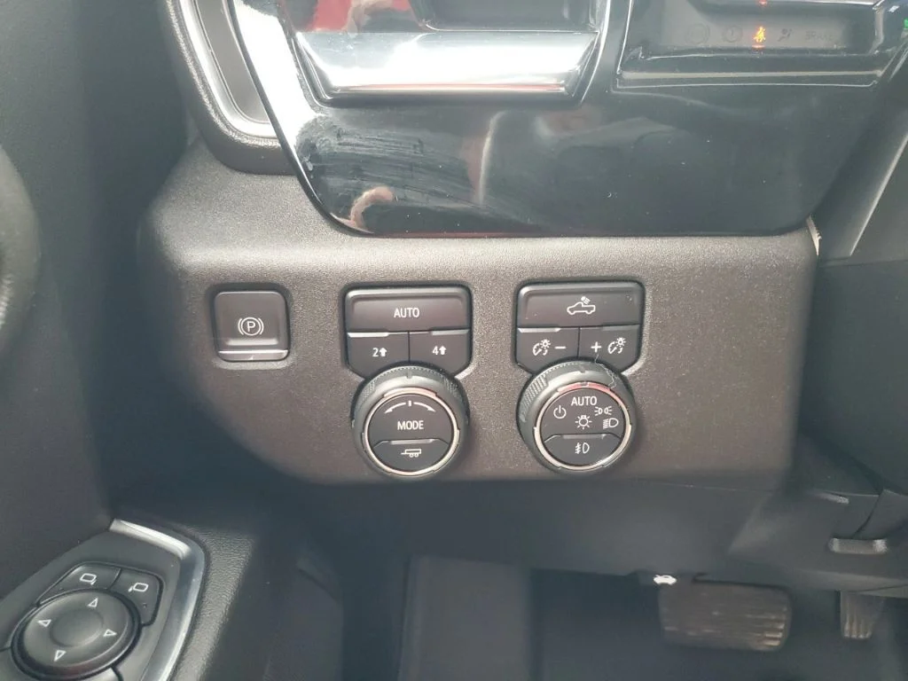 Used 2024 Red Chevrolet RST image 26
