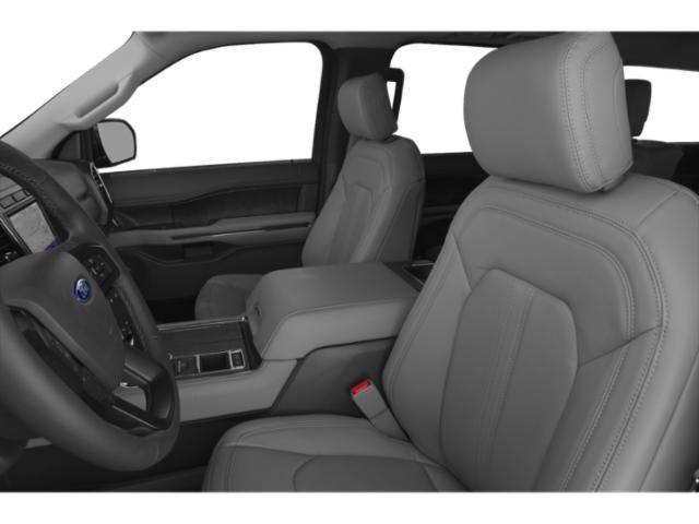Used 2021  Ford Limited image 9