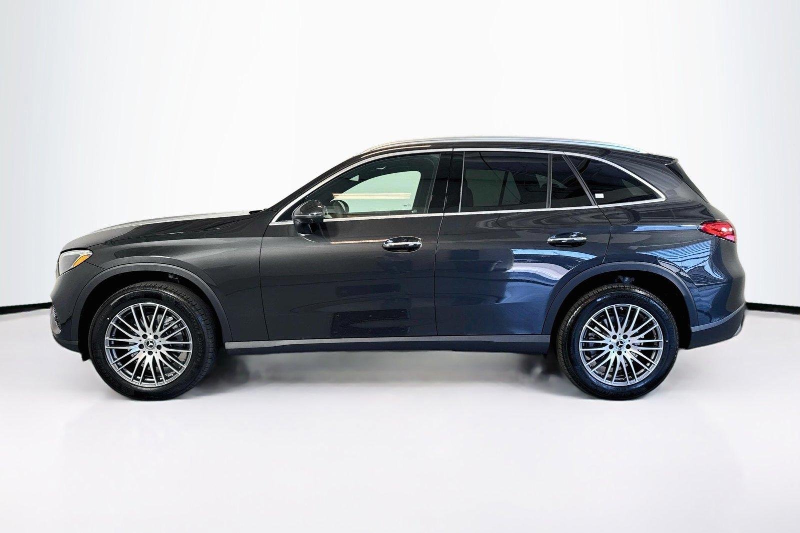 New 2026 Graphite Grey Metallic Mercedes-Benz GLC 300 image 8