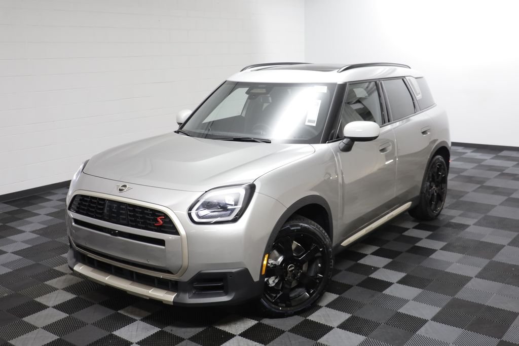 New 2027 C6b MINI Iconic image 2