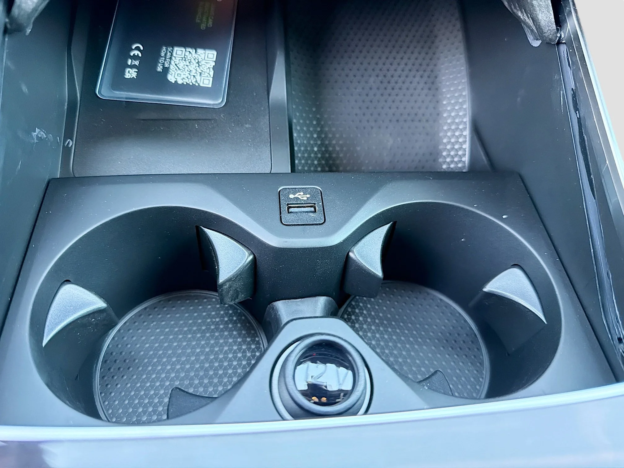 New 2026 Alpine White BMW xDrive40i image 30