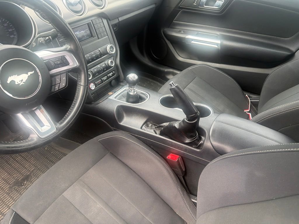 Used 2020 Black Ford GT image 10