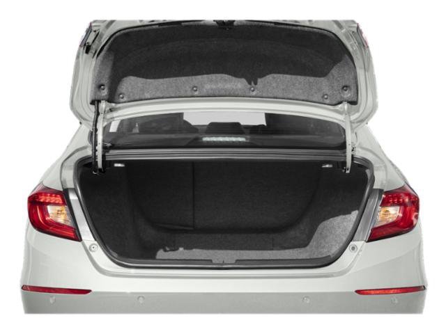 Used 2021  Honda Touring image 11