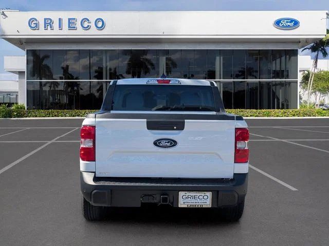 New 2026 White Ford XLT image 4
