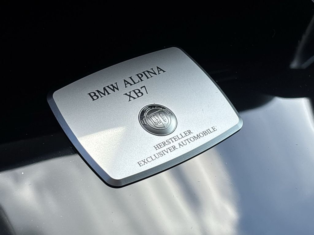 New 2026 Tanzanite Blue II Metallic BMW ALPINA XB7 image 22