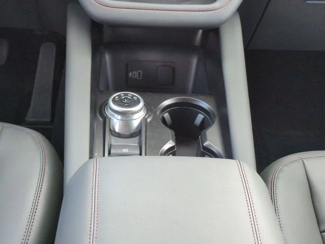 New 2026 Star White Metallic Tri-Coat Ford Active image 19